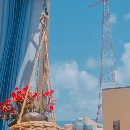 Dom wakacyjny Ninu's Torre di Faro